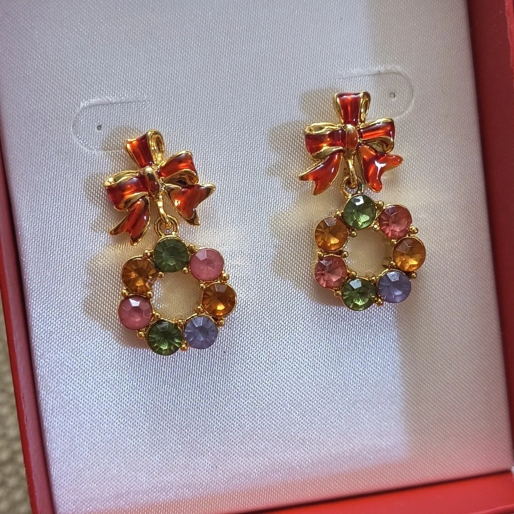 Vintage Colorful Bow and Wreath Earrings Feminine Coquette